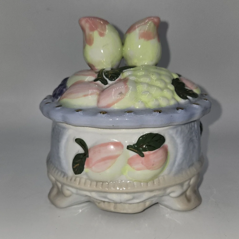 Vintage Peach Porcelain Trinket Dish Made In China‎